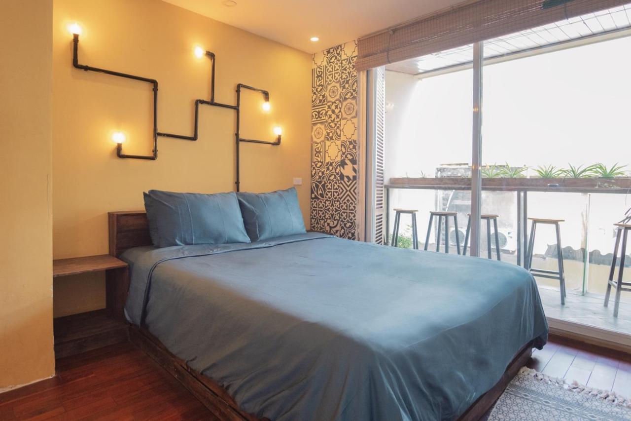 Entire French House With 4 Bedrooms In Hanoi Downtown Exterior photo